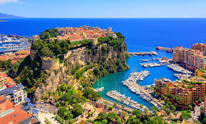 Old Town Nice atmosphere on the French Riviera