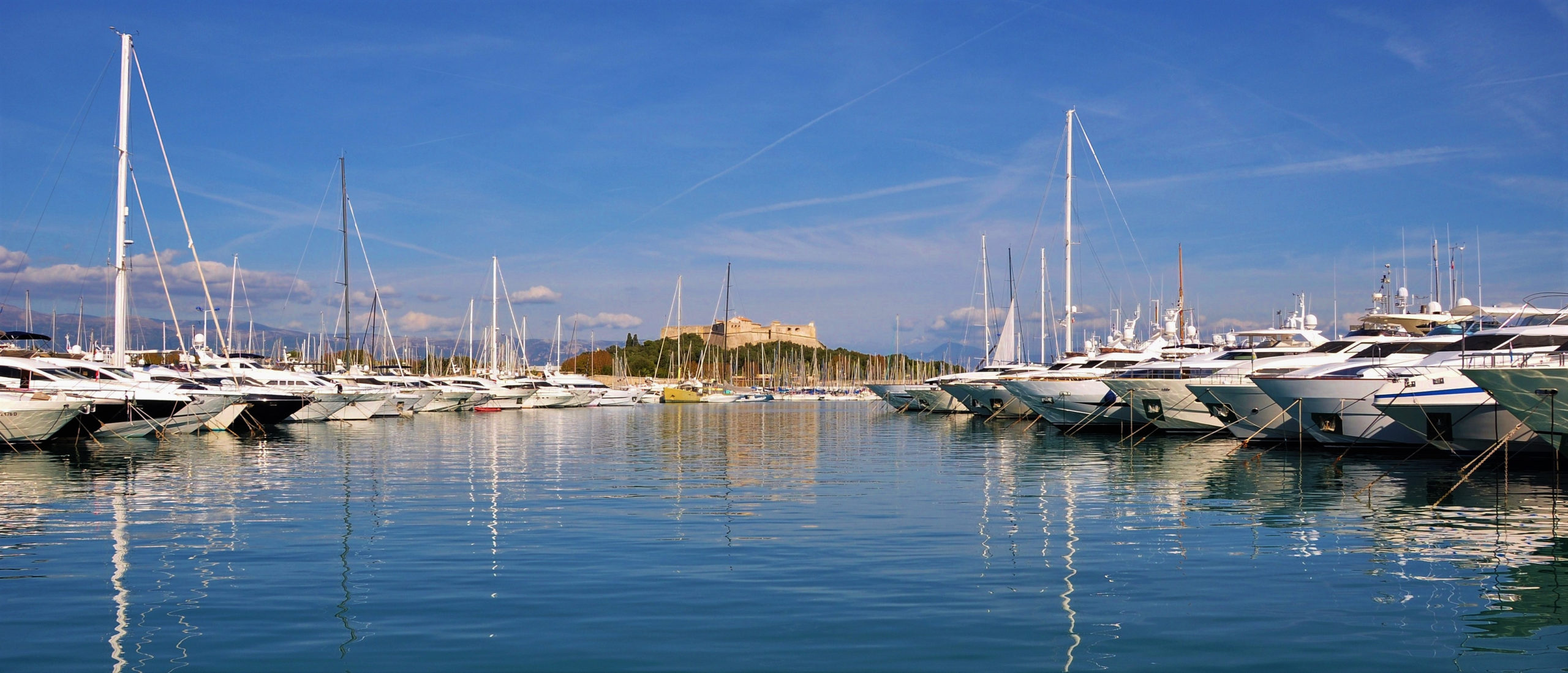 Port Vauban and Fort Carré in Antibes